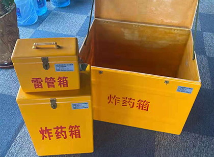 香洲玻璃雷管箱生产标准全解析：安全、性能与合规的基石